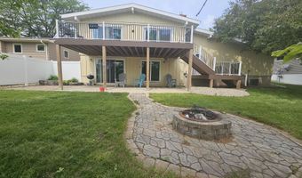1507 Squire Ln, Aberdeen, SD 57401