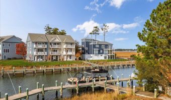 10900 HOLYSTONE Ln 503, Berlin, MD 21811