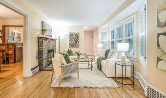 324 Highlake Ave, Ann Arbor, MI 48103