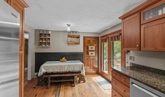 620 Buck Hill Rd, Burrillville, RI 02859