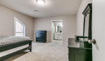 8101 Brownsville Ln, Bethany, OK 73008