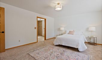 1671 NE Meerkat Ave, Bend, OR 97701