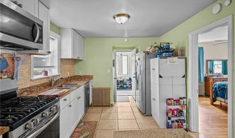 34 Aldrich Ave, Cranston, RI 02920