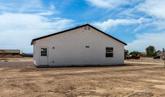 15891 S MALIBU Rd, Arizona City, AZ 85123