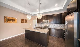 5610 Arbor Chase Dr, Ann Arbor, MI 48103