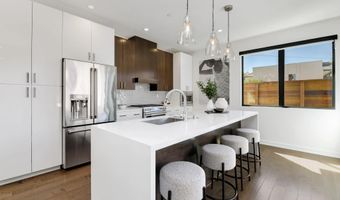 731 Valley Ave, Solana Beach, CA 92075