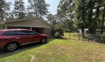 111 Cherokee Dr, Amory, MS 38821