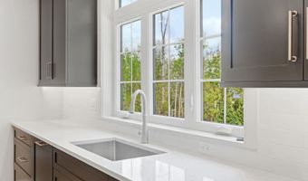 18 Grand Ave Lot 7, Bedford, NH 03110