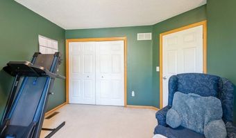 237 Copeland Ln, North Liberty, IA 52317