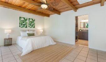 445 N Kainalu Dr B, Kailua, HI 96734