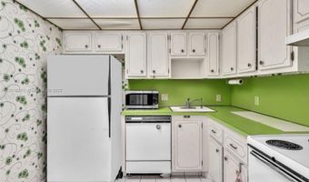 3675 N Country Club Dr 707, Aventura, FL 33180
