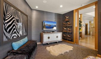 500 Ashland Loop Rd, Ashland, OR 97520