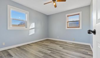 1320 N Penn St, Aberdeen, SD 57401