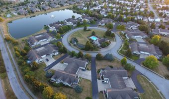 7362 Lake Lakota Pl 25, Indianapolis, IN 46217