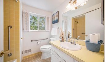 1507 Dicken Dr, Ann Arbor, MI 48103