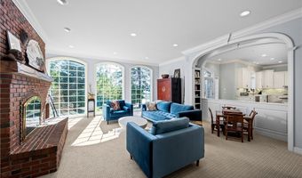 85 Galileo Dr, Amherst, NY 14221