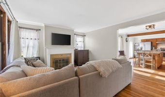 915 N 9th St, Atchison, KS 66002