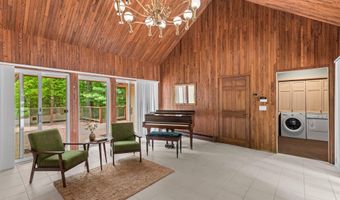 14 Forest Ring Dr, Bartlett, NH 03845