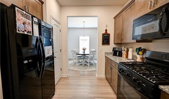 403 Larry Ln, Adairsville, GA 30103