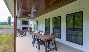 616 HIRAM Dr, Bauxite, AR 72011