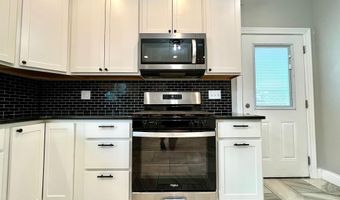 1810 H St, Bedford, IN 47421
