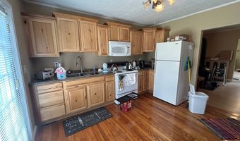 131 Lansworth Dr, Austinville, VA 24312