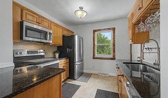 15596 Thomas Ave, Allen Park, MI 48101