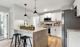 6300 TOPKE Pl NE, Albuquerque, NM 87109