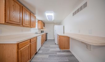 2472 Hawks Ave 1, Ann Arbor, MI 48108