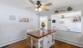 19 Harpoon St, Beachwood, NJ 08722