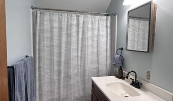 709 N St, Aurora, NE 68818