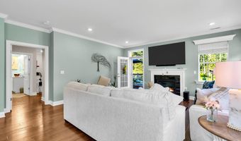 161 Edenton Dr, Barnegat, NJ 08005