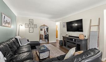 8960 Niver Ave, Allen Park, MI 48101