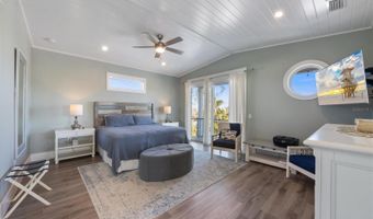 108 MAGNOLIA Ave, Anna Maria, FL 34216