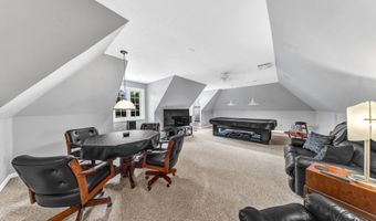 924 Woodcrest Way, Anderson, IN 46012