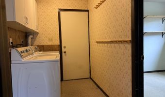 1082 Bretton, Casper, WY 82609