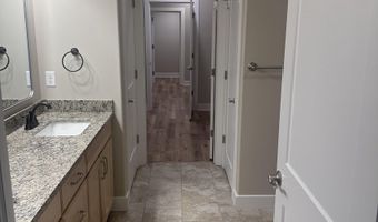 135 S Heritage Way, Andover, KS 67002