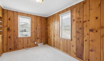 302 Benton St, Anoka, MN 55303