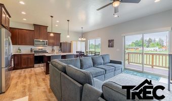 2855 Legacy Ln, Cody, WY 82414