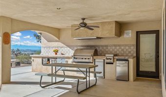 16878 Shirwaun Rd, Apple Valley, CA 92307