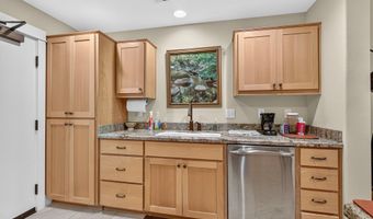 608 Fair Oaks Ct, Ashland, OR 97520