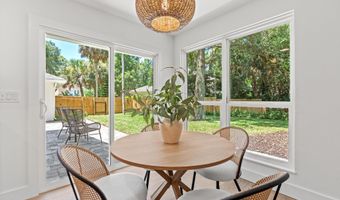 2212 Barefoot Trce, Atlantic Beach, FL 32233