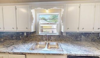 1142 S Stockton St, Ada, OK 74820