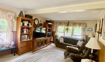 95 Albany Ave, Bartlett, NH 03812