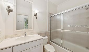 46 Hawthorne Rd, Bluffton, SC 29910