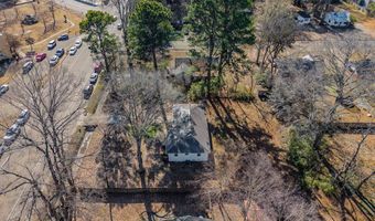 201 College St, Batesville, MS 38606