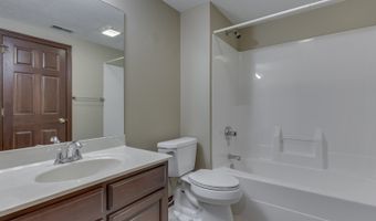 20 Forrests Edge Ct, Indianapolis, IN 46227