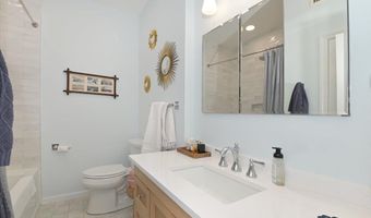 17 Central Ave, Amityville, NY 11701