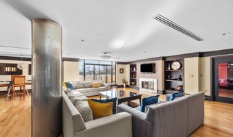 4500 S FOUR MILE RUN Dr 222, Arlington, VA 22204