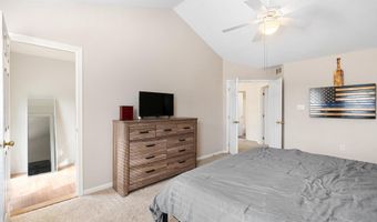 218 FIELDSTONE CROSSING Dr, Bear, DE 19701